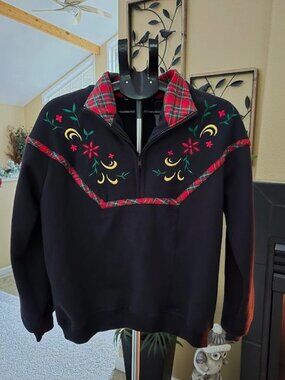 NWT Vintage Chinawear by Morsly black / plaid embroidered sweatshirt sz medium